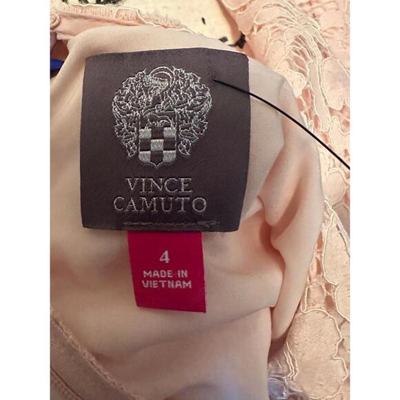 Vince Camuto Pink Lace Bell Sleeve Dress – Size 4 - Picture 2 of 2